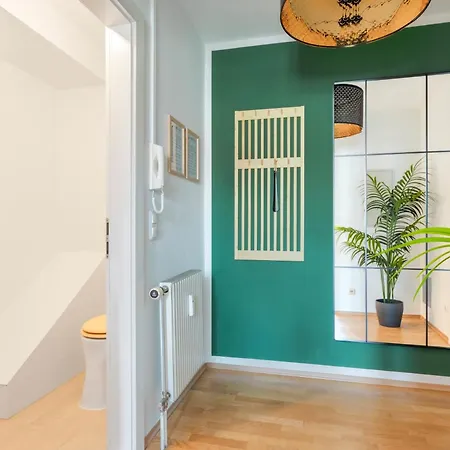 Luxury Design Altstadt - 3br & Free Parking By Hero Homes 公寓 *