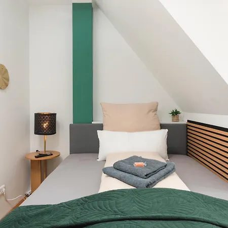 Luxury Design Altstadt - 3br & Free Parking By Hero Homes * 格拉茨